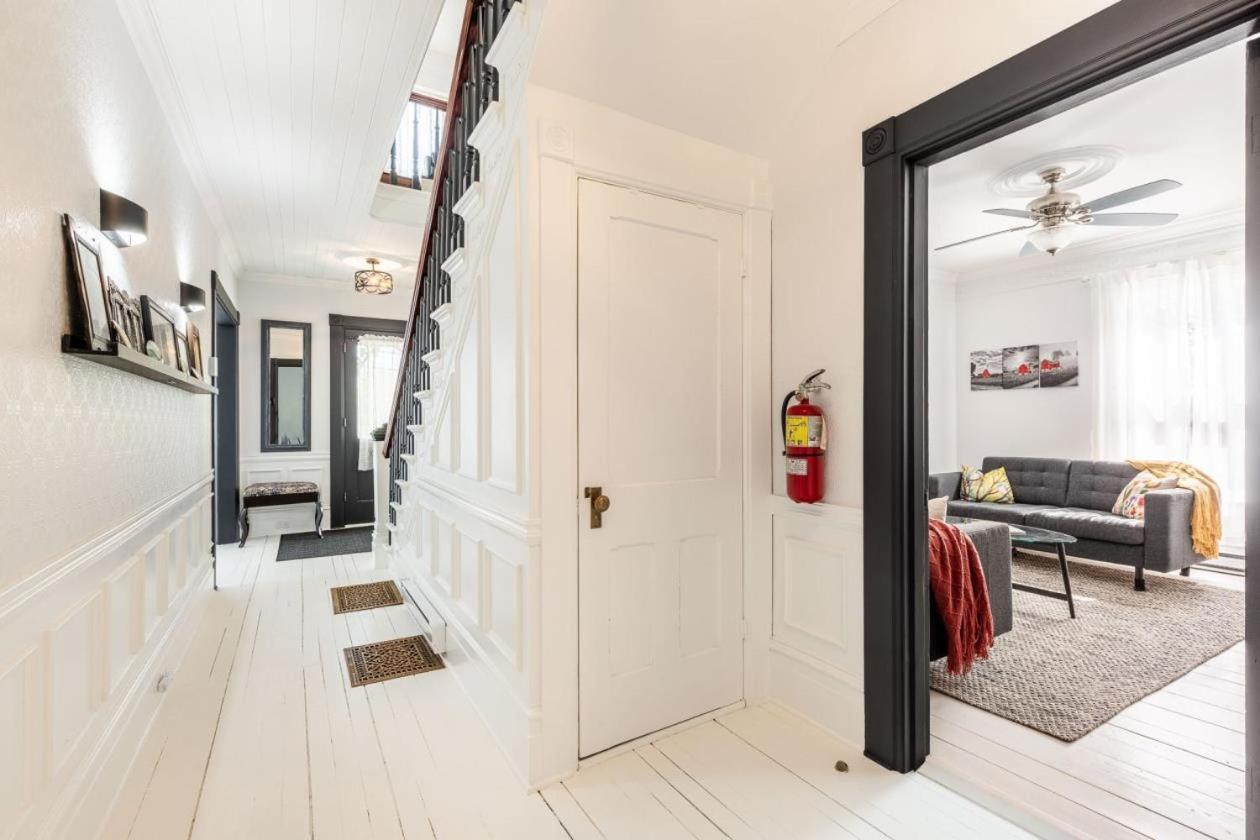 B&B Hillhouse Lac-Brome Exterior foto